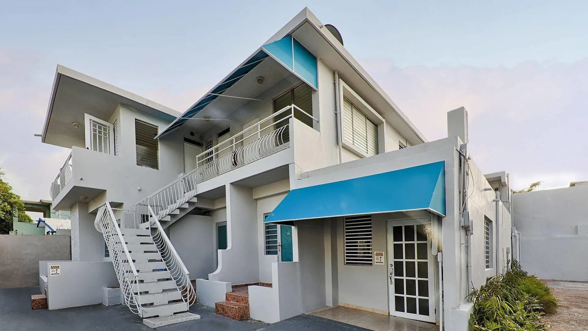 Montcaribe Guesthouse Loiza