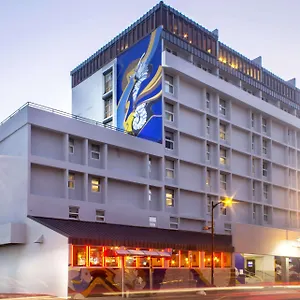 Tryp By Wyndham Isla Hotel